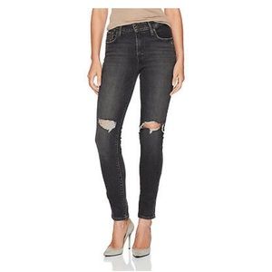 Levi’s 721 High Rise Skinny Jeans size 30